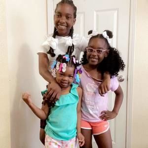 Meet your Posher, Theus